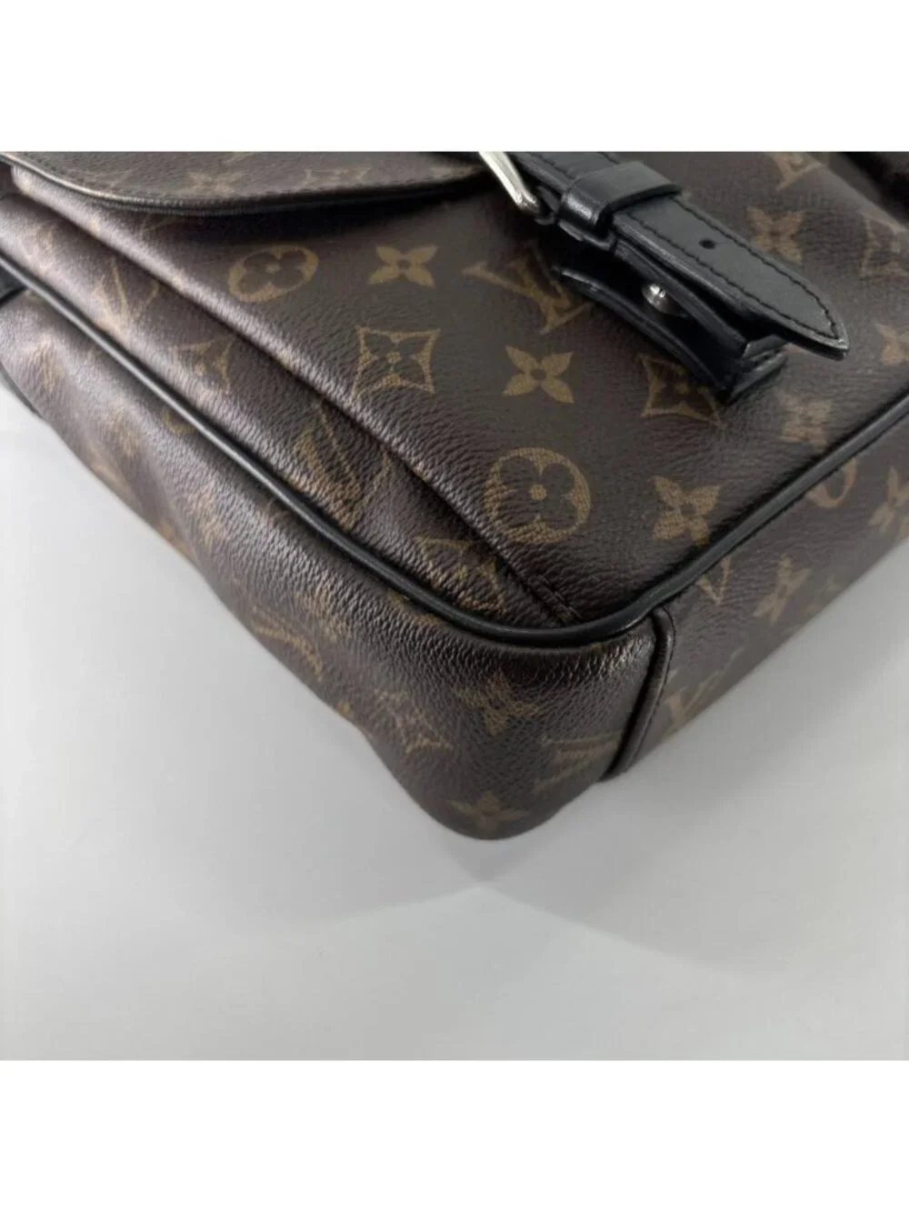 Louis Vuitton brand name